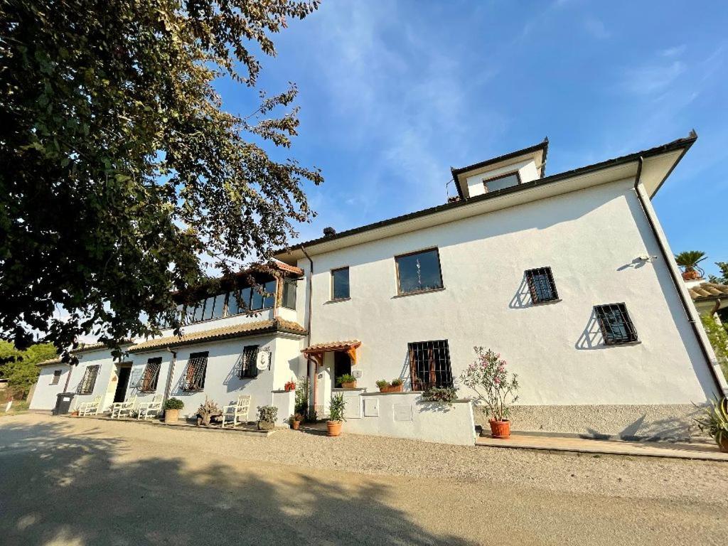 Il Sartore Vetralla Extérieur photo
